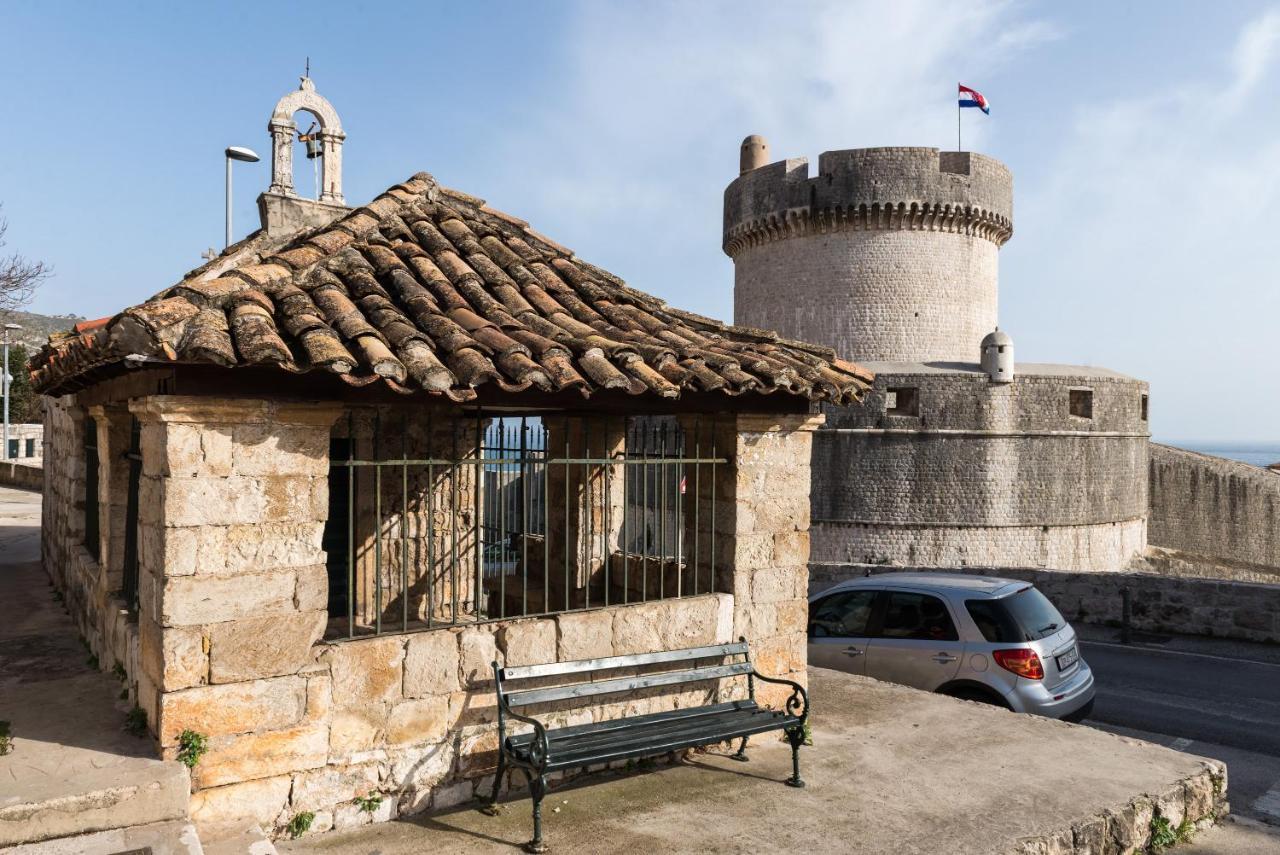 Apartment And Room Kapelica دوبروفينك المظهر الخارجي الصورة